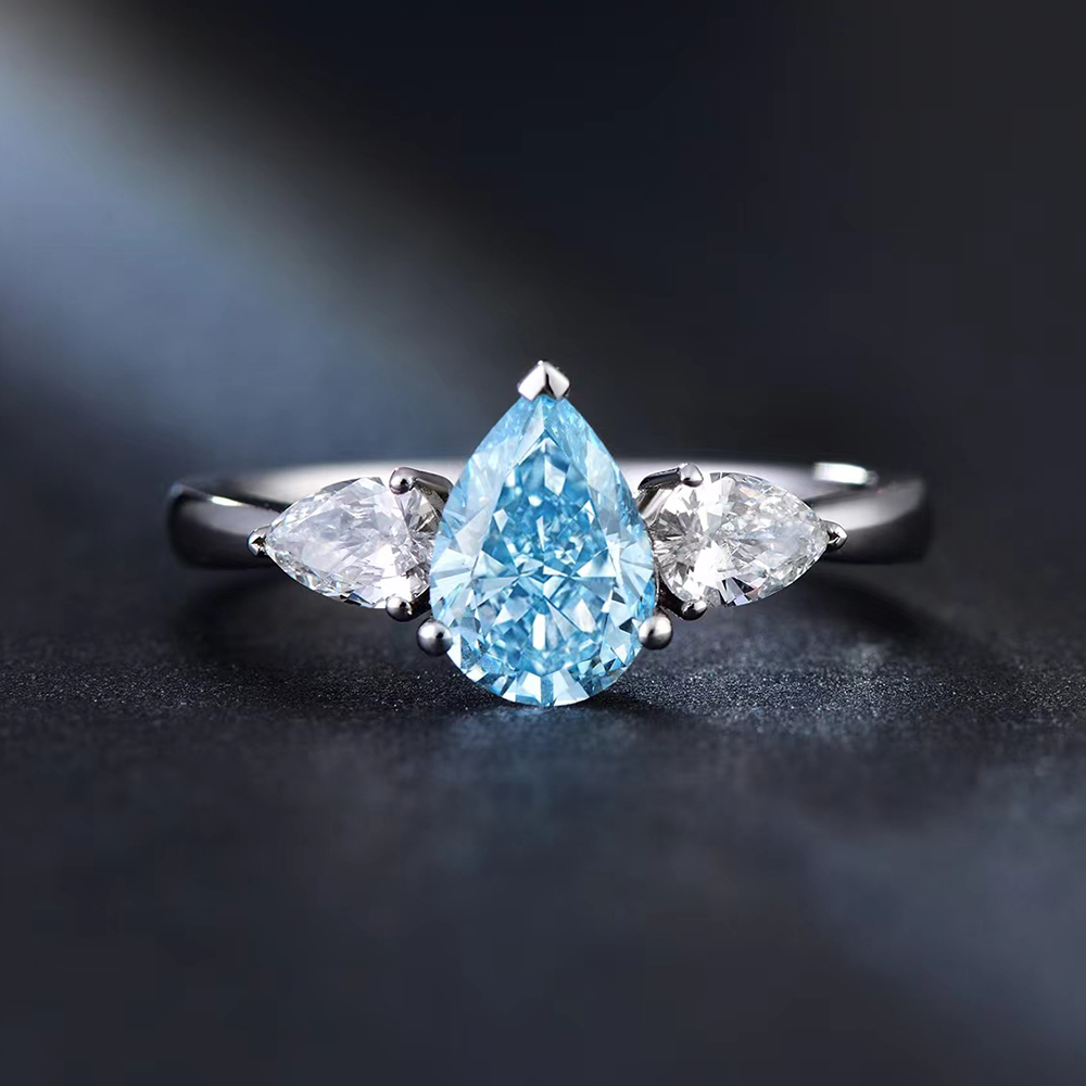 SLZB001L05 1.01ct Pear Blue Lab Grown Diamond in 18K White Gold Ring