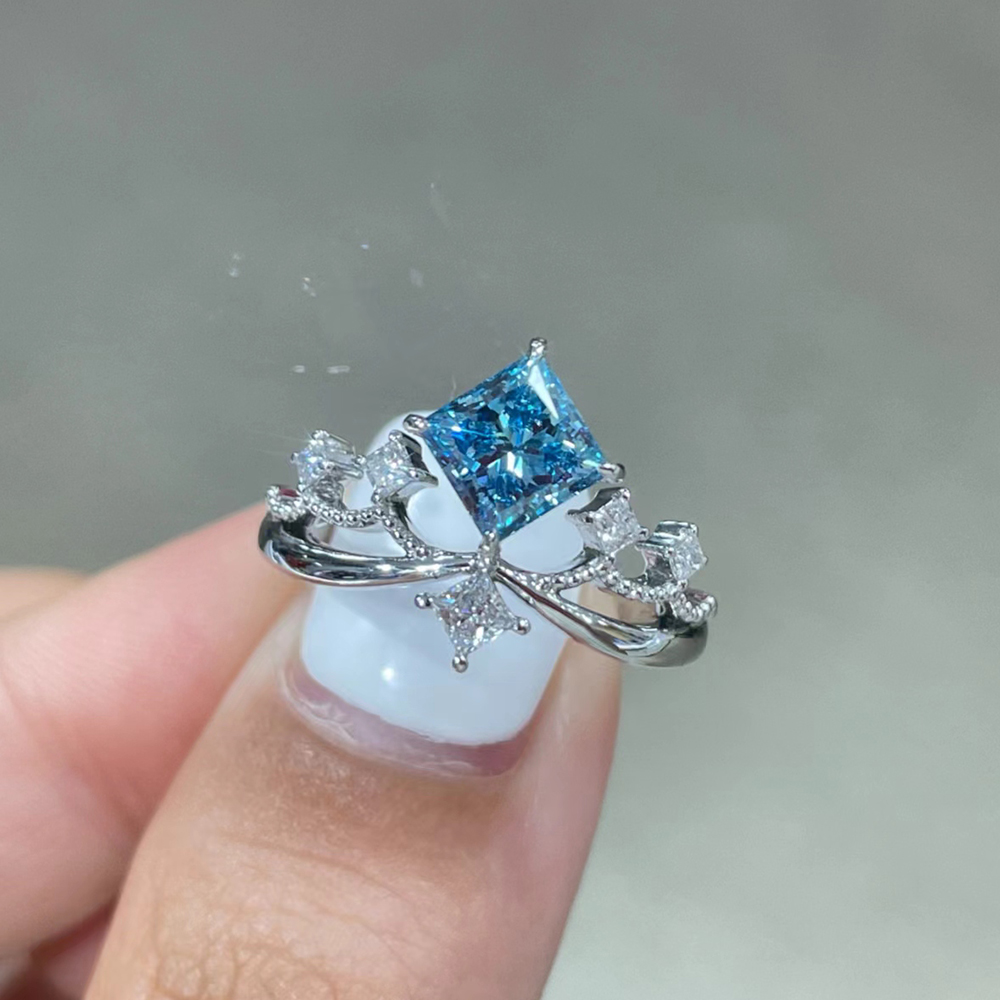 SLZP001L18 1.03ct Princess Blue Lab Grown Diamond in 18K White Gold Ring