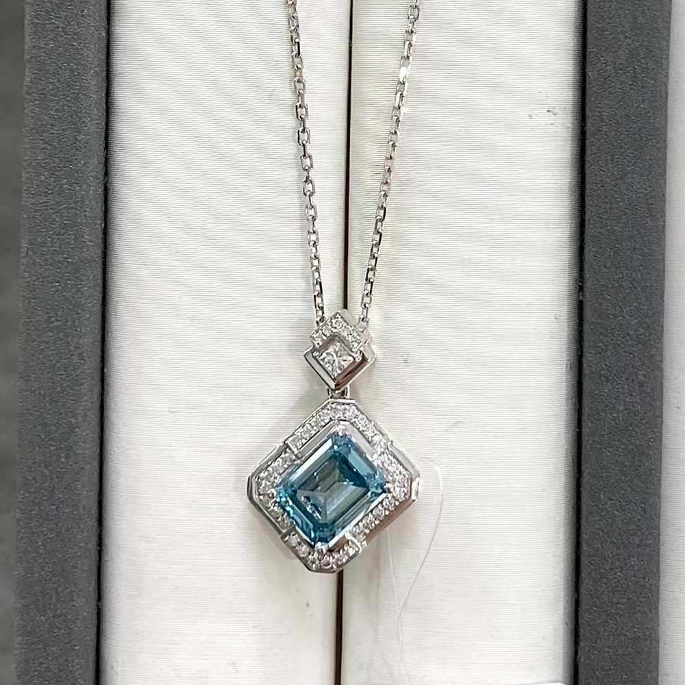 SLZZKCZ029 2.078ct Emerald Blue Lab Grown Diamond in 18K White Gold Necklace