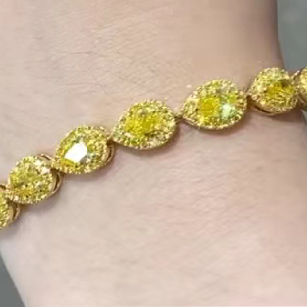 SLZZSL1H01 6.543ct Pear Yellow Lab Grown Diamond in 18K White Gold Bracelet