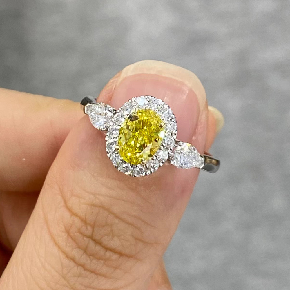 SLZZKCZ034 1.646ct Oval Yellow Lab Grown Diamond in 18K White Gold Ring