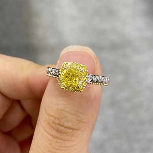 SLZZKCZ041 1.309ct Cushion Yellow Lab Grown Diamond in 18K White Gold Ring