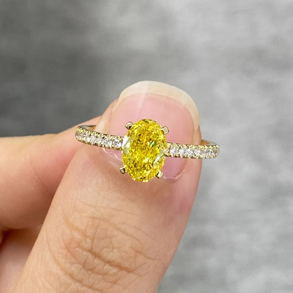 SLZZKCZ04502 1.249ct Oval Yellow Lab Grown Diamond in 18K White Gold Ring