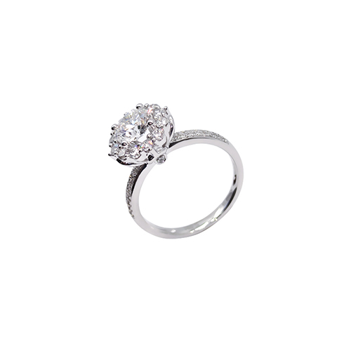 Dreamy Stardust White Lab Grown Diamond in 18K White Gold Ring